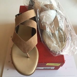 Donald Pliner Lola Sandal Suede Sand Size 10